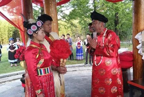 纳西族的素祖婚俗是怎样的