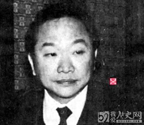 古龙简介_古龙的故事_古龙的小说全集_古龙的情史_古龙的结局_古龙的相关评价