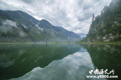 纳兰词最出名的句子_纳兰词中最唯美的句子_纳兰词唯美诗句_中国历史网